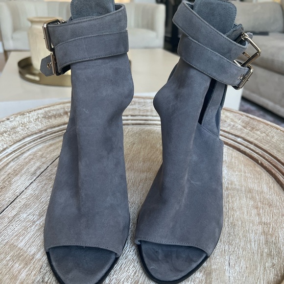 Burberry heels - Picture 7 of 7